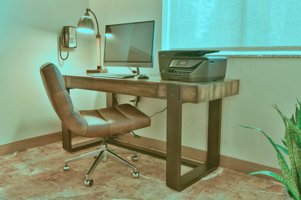 Grandstay Hotel & Suites Систерс Удобства фото